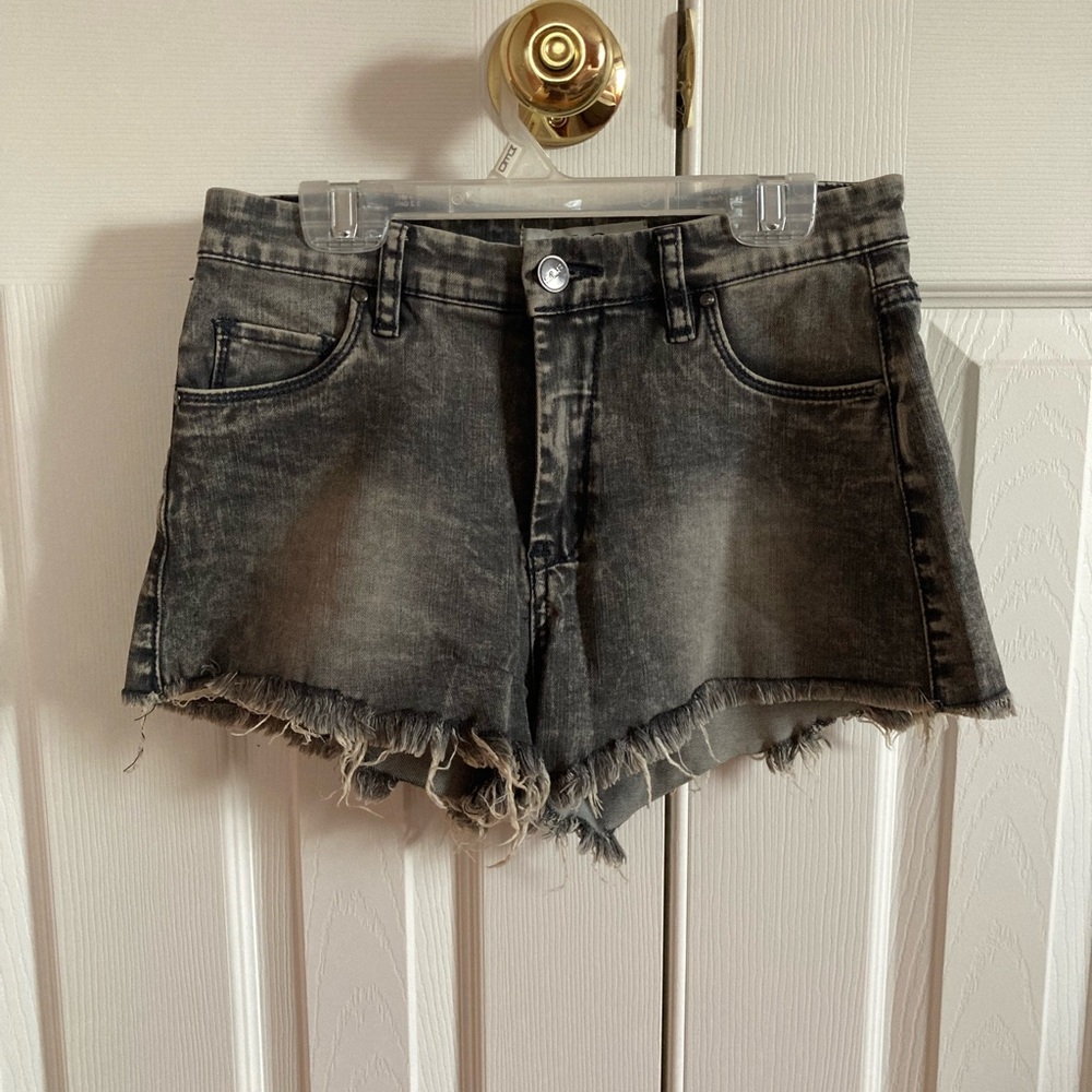 Sl8 Washed Black Denim Cutoff Shorts